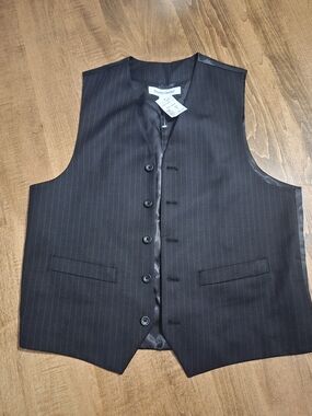 Pronto Uomo Men's Pinstripe Dress Vest in Black